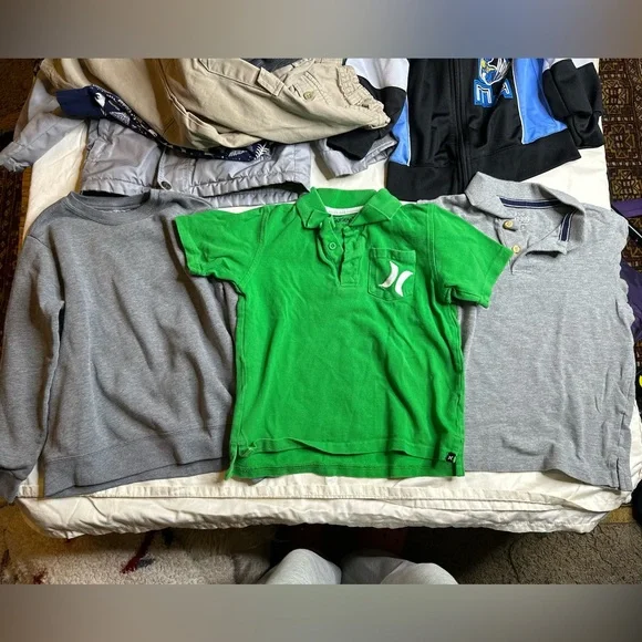 Boys 5T clothing bundle, London Fog Gray and Green Kids Jacket, shirts pants - Picture 5 of 5